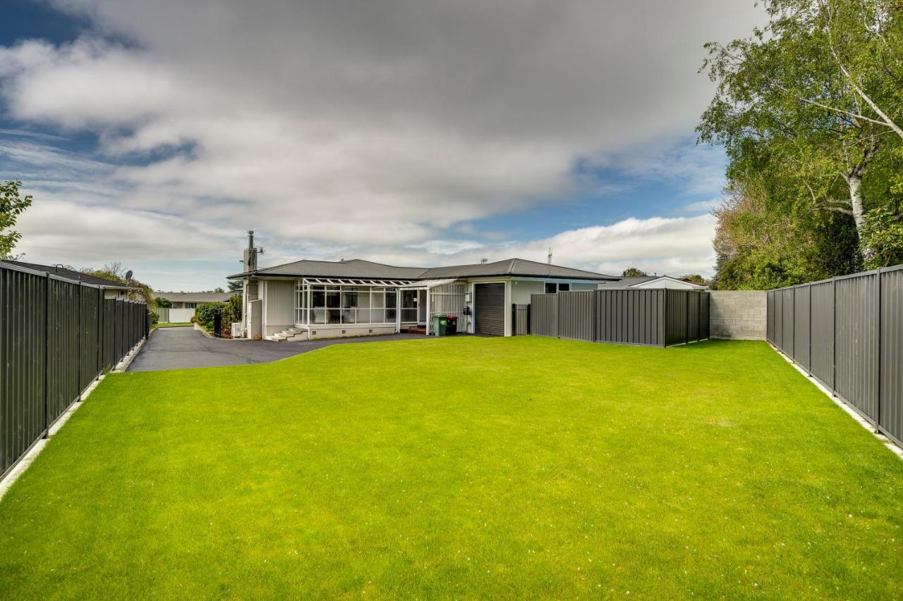 Belmont Pool Paradise - Havelock North Home Bagian luar foto